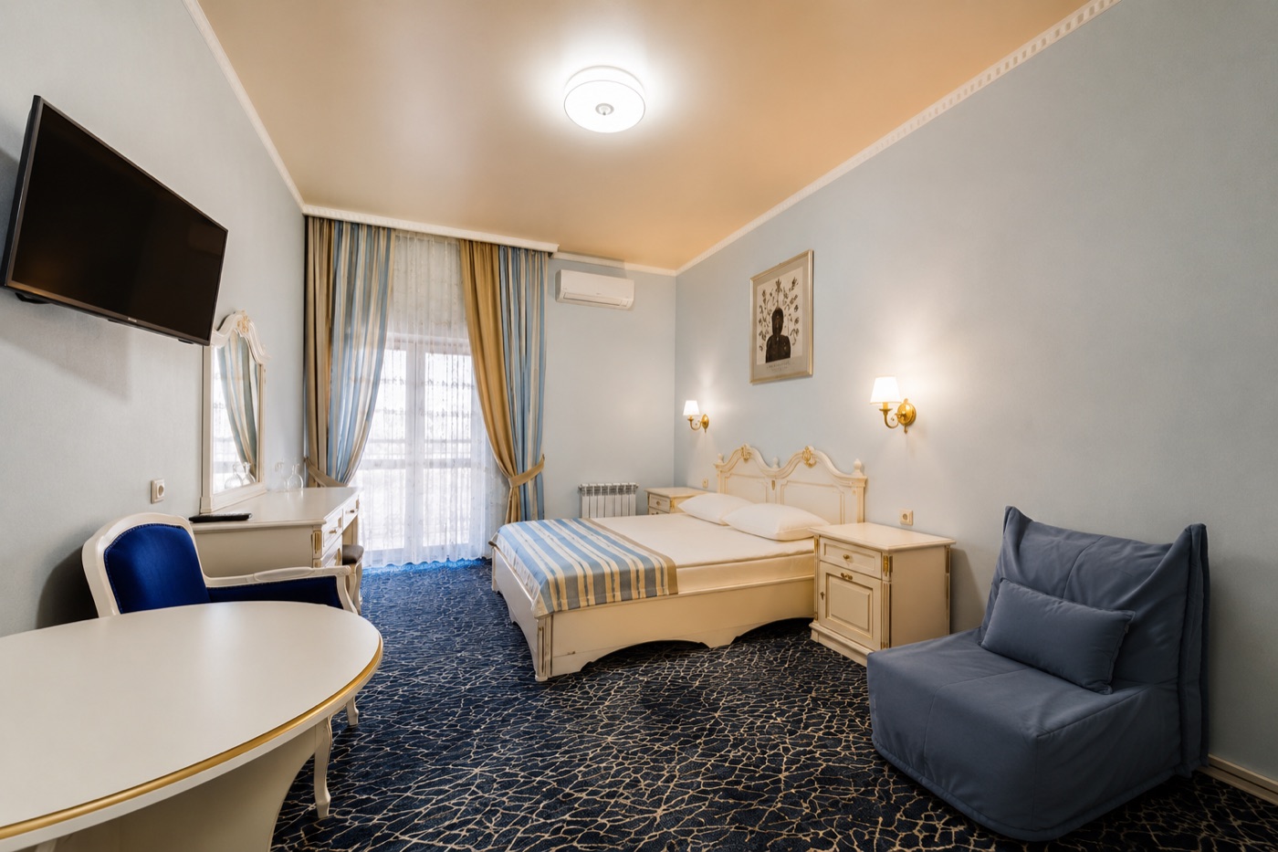 Стандарт на троих - фото 2