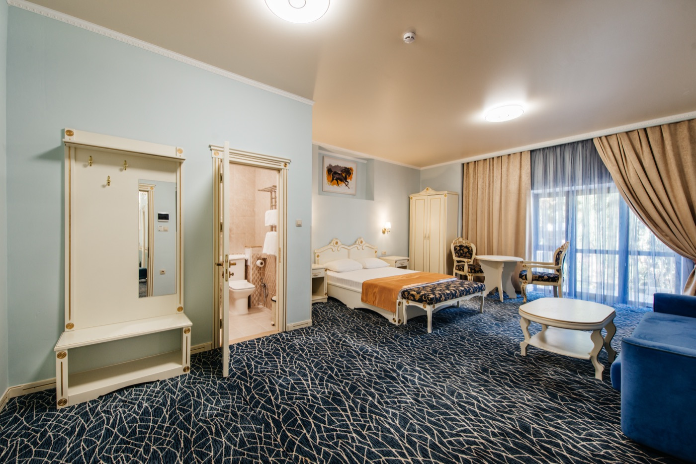 room-ALT_3590