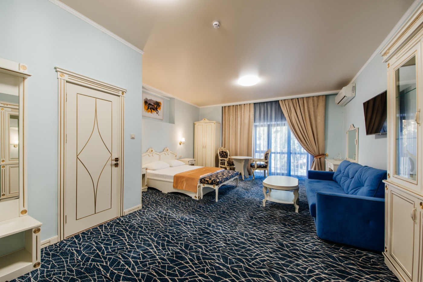 room-ALT_3595